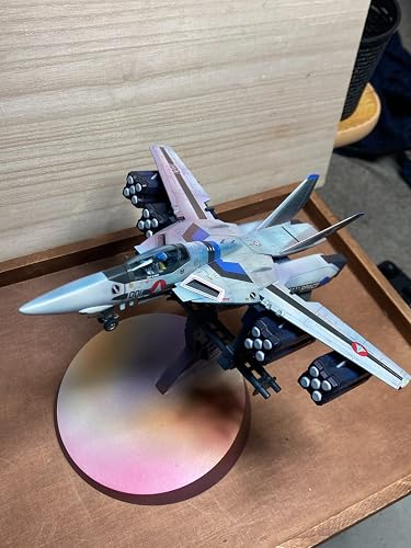 Amazon.co.jp: Macross VF-1A/J/S Valkyrie Fighter 1/72 Scale : Hobbies